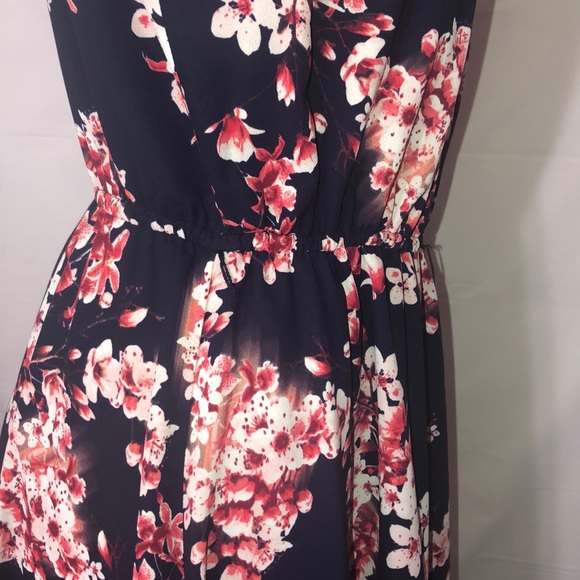 ELLE DRESS! - Picture 6 of 10